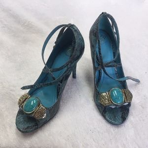 BCBG Turquoise & Gold Strapy Open Toe Heels